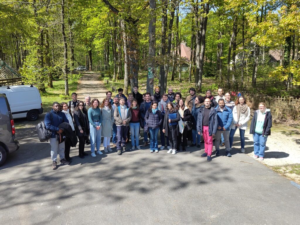 Photograph of the lab during our retreat at the vallée de chevreuse